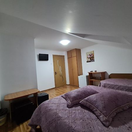 Hotel Casa Bianca Două Mai Esterno foto