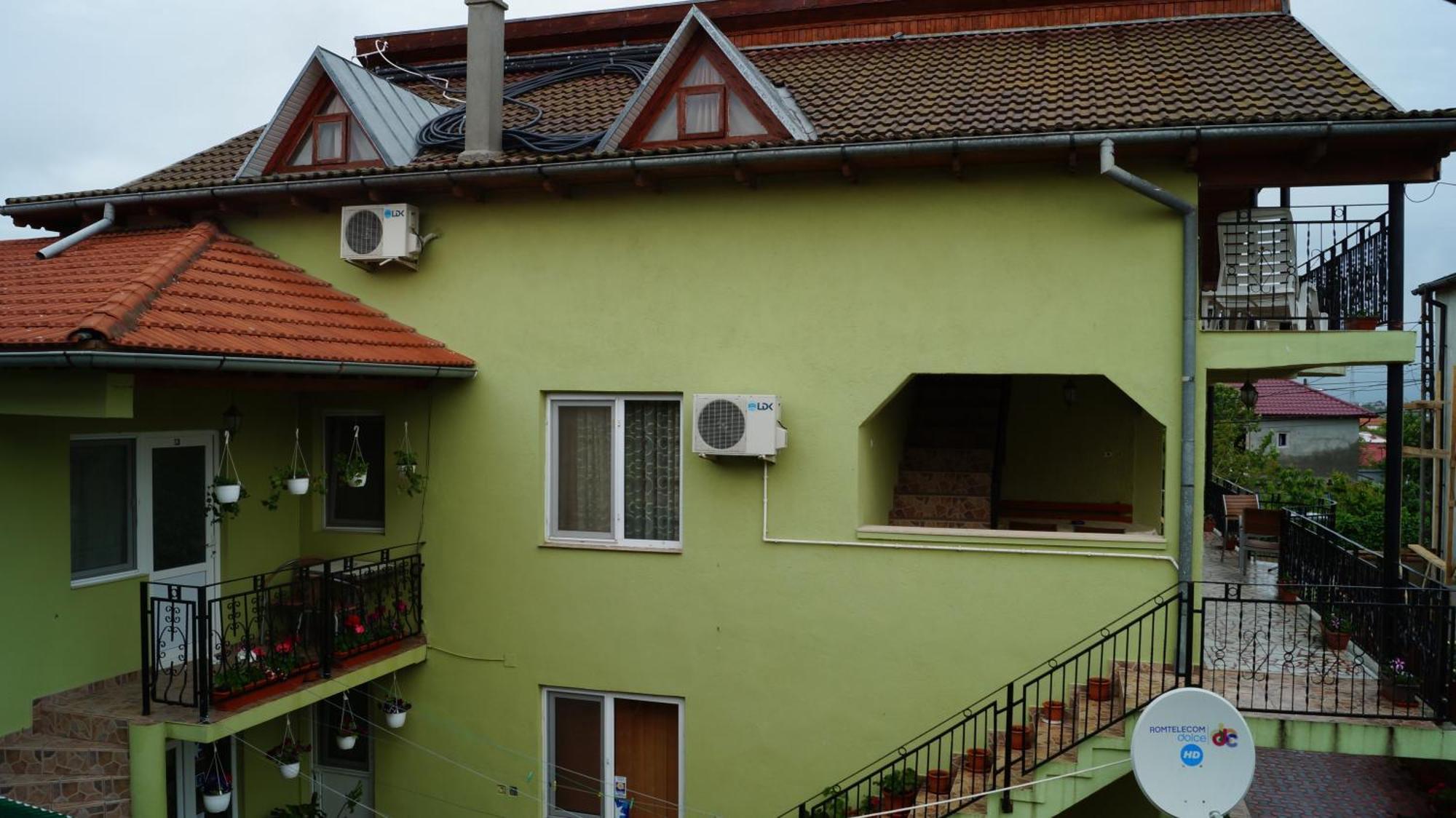Hotel Casa Bianca Două Mai Esterno foto